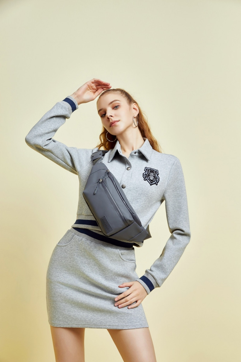 OKTA WAISTBAG TSB-007 (1 DUS : 50PCS)