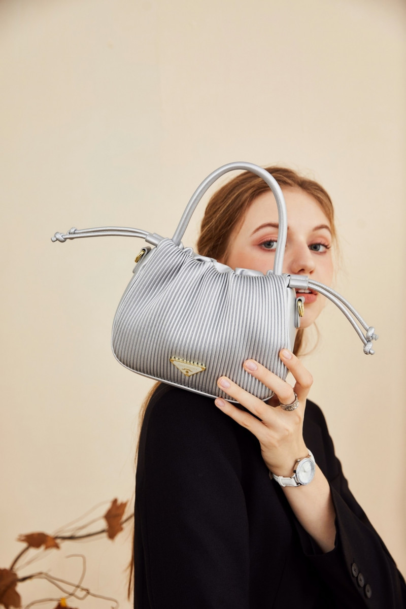 GRACIA BAG JH 913 (1 DUS : 48PCS)