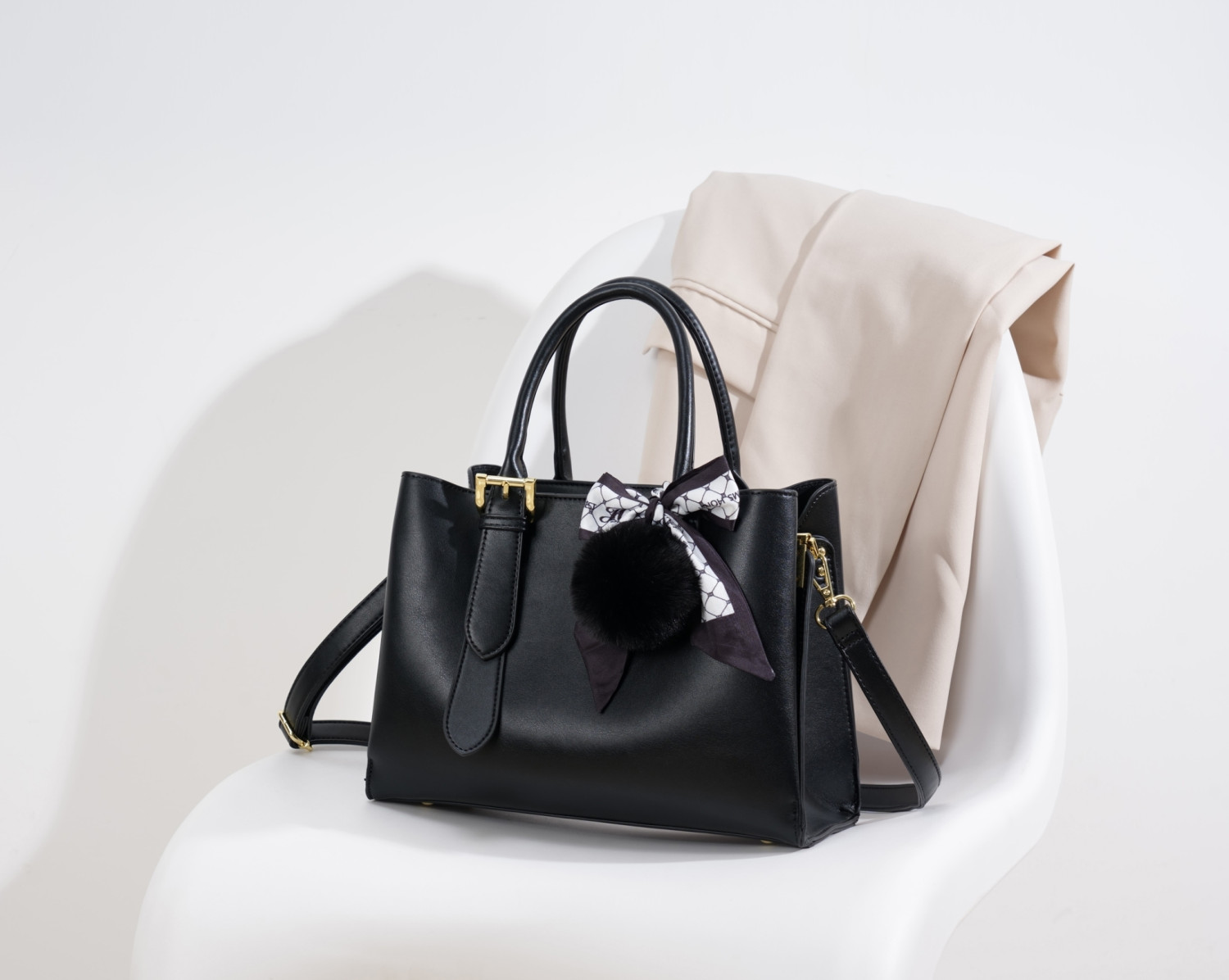 CLARA BAG JH 367 (1 DUS : 16pcs) PENJATAHAN