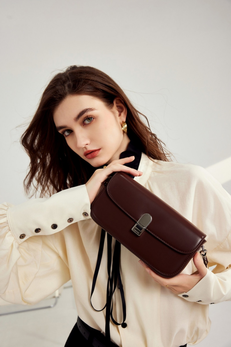 SIERRA BAG BS 067 (1 DUS : 48PCS)